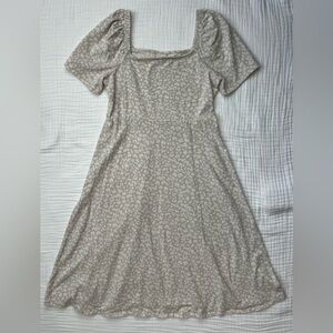 A New Day light gray/cream cheetah print dress -Size Medium -Rounded square neck